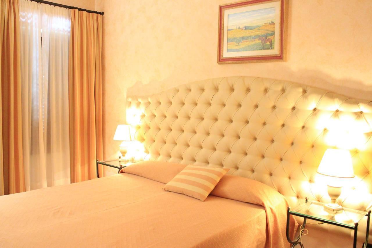 Il Colombaio Winery & Rooms Monteriggioni Exterior foto